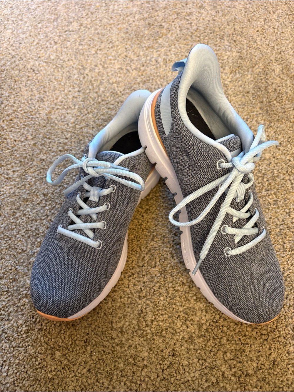 Kuru Light Blue and Gray Women's Lace-Up Sneakers